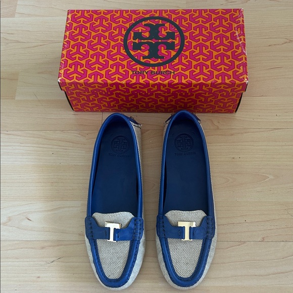 Brand New Tory Burch Canvas with Blue Calf Leather Trim Casey Driver Shoes - Picture 2 of 4